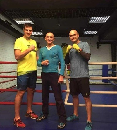 Тренировки по боксу групповые  Клуб единоборств "Груша" (12 тренировок) - купить в Ильиче