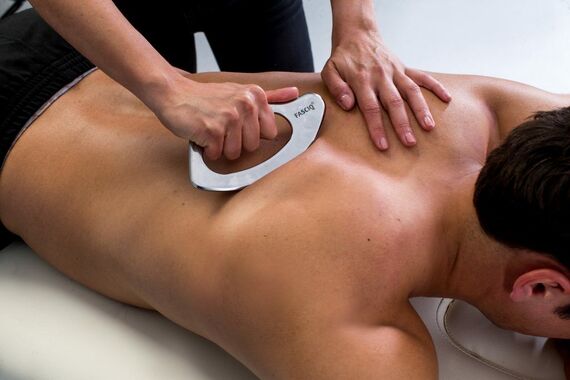 Спортивный массаж: оптимизация производительности и восстановления